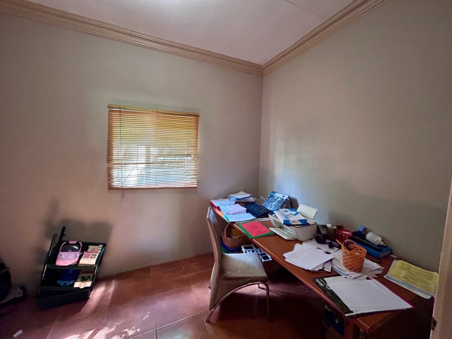 4 Bedroom Property for Sale in Wilkeville North West